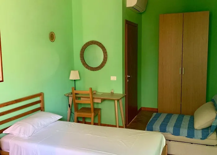 Al Vecchio Noce Bed & Breakfast Corlo