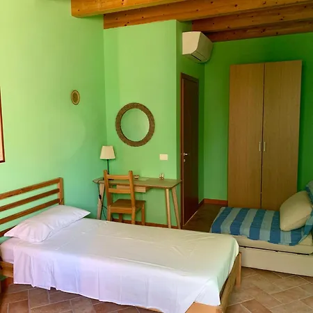 Al Vecchio Noce Bed and breakfast Corlo