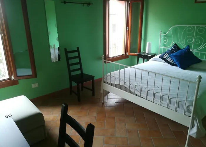 Al Vecchio Noce Bed & Breakfast 3*